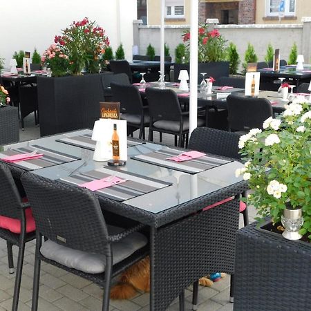 Hotel Anhalt Koethen  Esterno foto