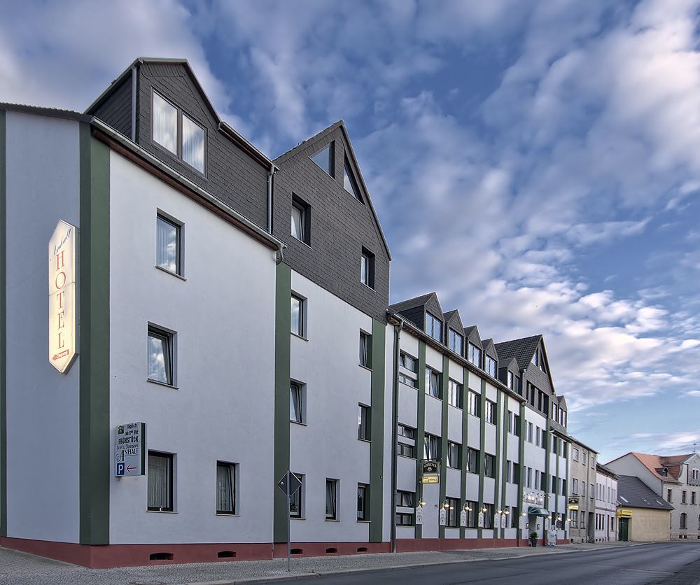 Hotel Anhalt Koethen  Esterno foto