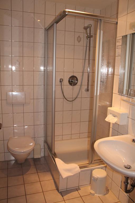 Hotel Anhalt Koethen  Esterno foto