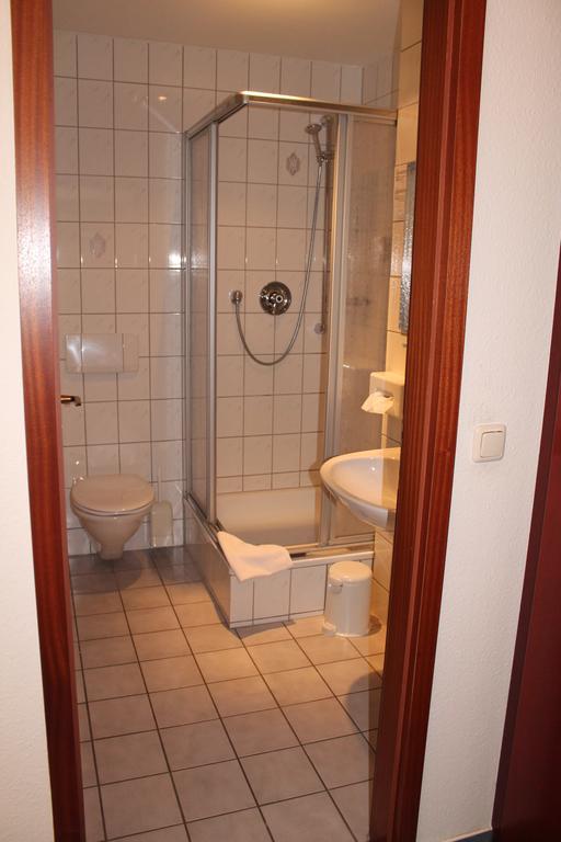 Hotel Anhalt Koethen  Esterno foto