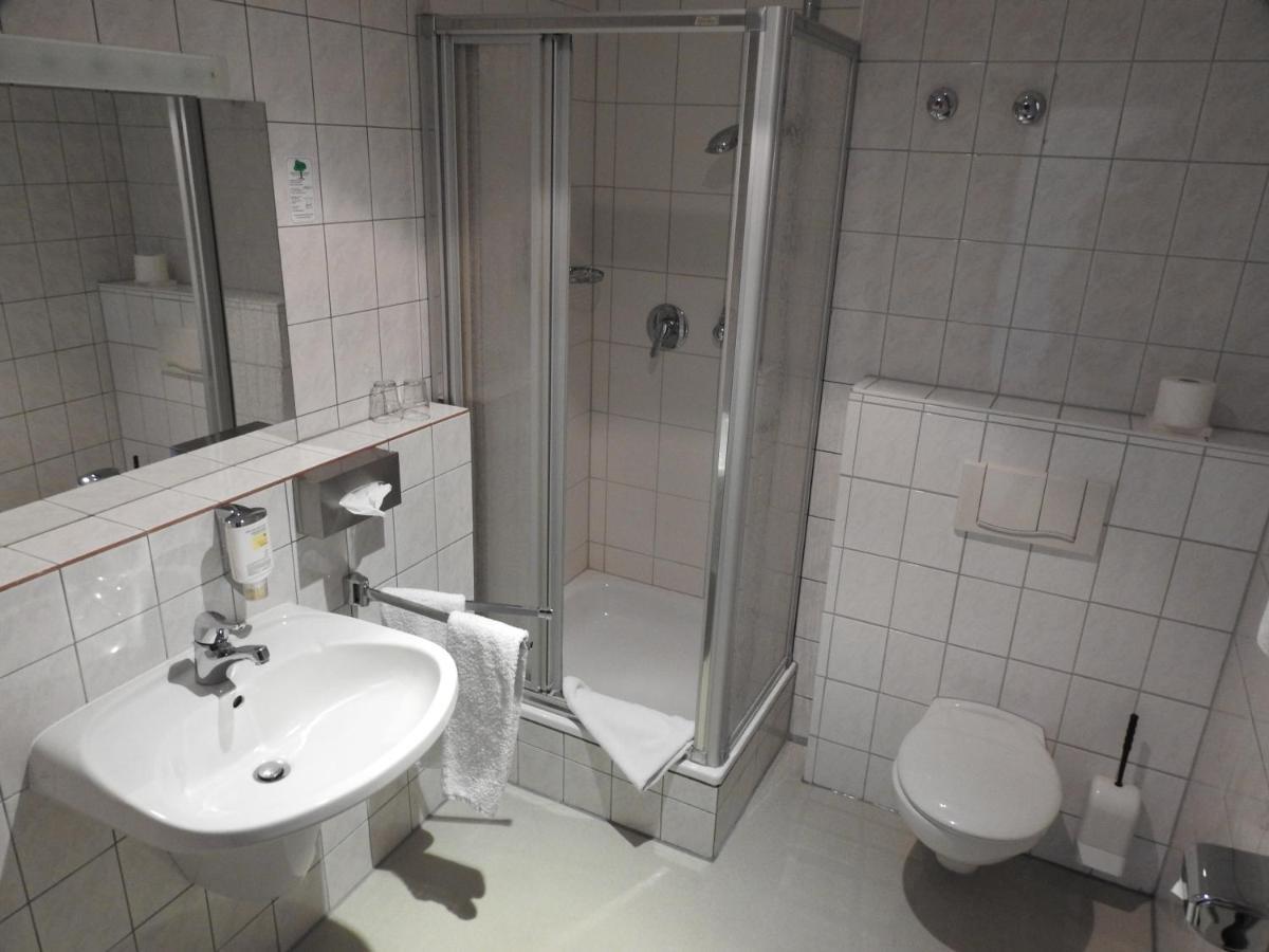 Hotel Anhalt Koethen  Esterno foto