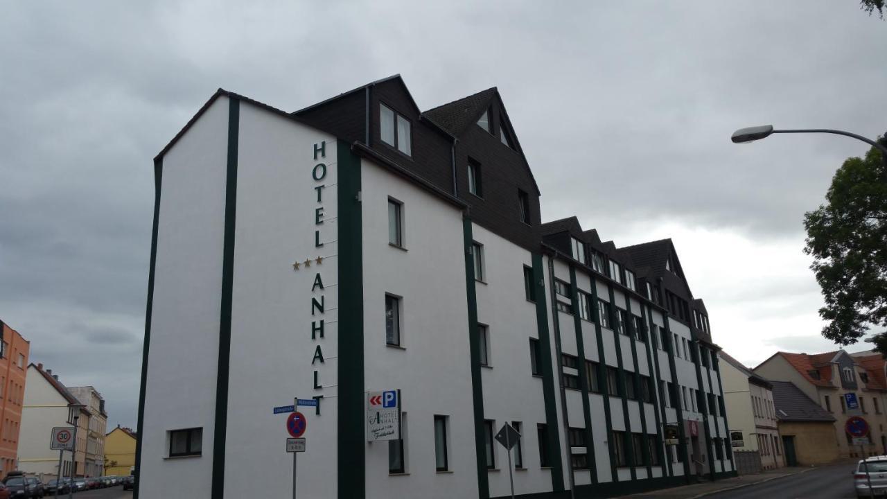 Hotel Anhalt Koethen  Esterno foto